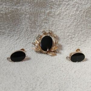 Van dell vintage brooch/pin black onyx gold filled matching earrings rhinestone